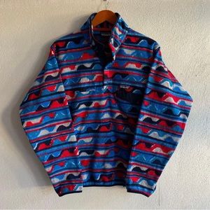 Patagonia Synchilla Snap-T Pullover in
Delta Navy Blue.